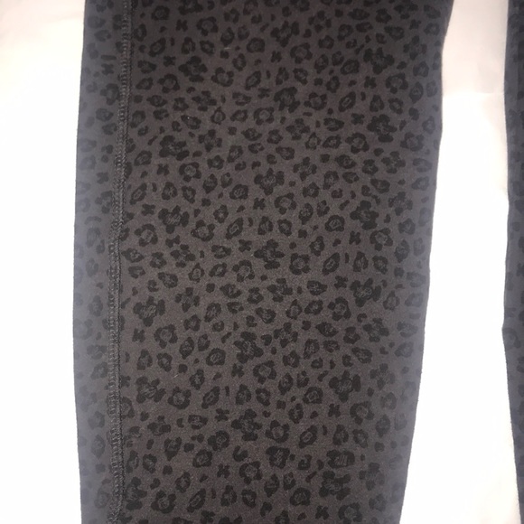 Leopard print dark grey leggings - Picture 3 of 6